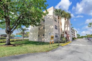 505 E Dania Beach Blvd 3J, Dania Beach, FL 33004 Sold 09/12/25