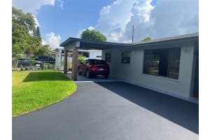 951 N 66th Ter, Hollywood, FL 33024 Sold 07/11/25