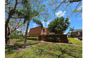 3100 Spanish Wells Dr B, Delray Beach, FL 33445 Sold 07/30/25