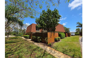 3100 Spanish Wells Dr B, Delray Beach, FL 33445 Sold 07/30/25