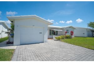331 NW 25th Ct, Pompano Beach, FL 33064 - MLS#F10502279
