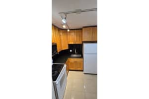 3930 Crystal Lake Dr 215, Deerfield Beach, FL 33064 - MLS#F10502286