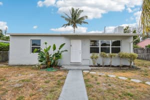 744 Dogwood Rd, West Palm Beach, FL 33409 Sold 11/03/25
