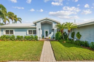 2732 NE 25th St, Lighthouse Point, FL 33064 Sold 07/03/25