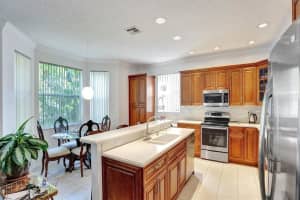 1446 Briar Oak Ct, Royal Palm Beach, FL 33411 Sold 07/17/25