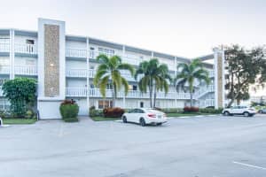 1042 Cambridge C 1042, Deerfield Beach, FL 33442 - MLS#F10502428