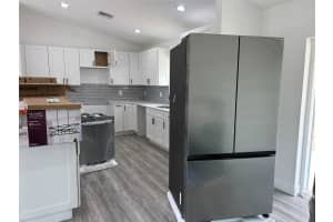 136 Lincoln Road, Lake Placid, FL 33852 - MLS#F10502433