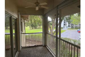 16364 Malibu Dr, Fort Lauderdale