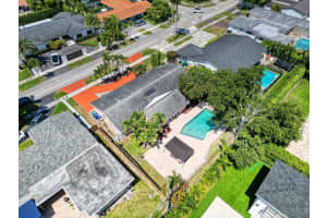 1870 NE 197th Ter, Miami, FL 33179 - MLS#F10502487