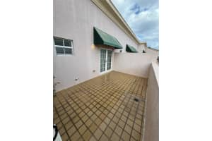 1033 NE 17th Way 605, Fort Lauderdale, FL 33304 - MLS#F10502516