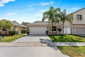5900 E Grand Duke Cir, Tamarac, FL 33321 Sold 08/18/25
