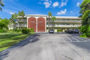 1951 NE 39 3, Lighthouse Point, FL 33064 Sold 06/20/25