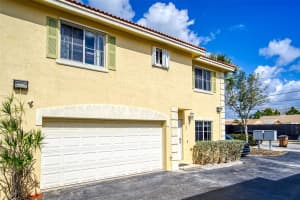 180 SE 2nd St 180, Deerfield Beach, FL 33441 Sold 07/07/25