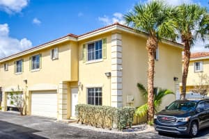 180 SE 2nd St 180, Deerfield Beach, FL 33441 Sold 07/07/25