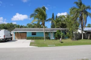 1963 SE Washington St, Stuart, FL 34997 Sold 06/18/25