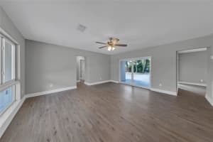 421 SE 5th Ave, Pompano Beach, FL 33060 - MLS#F10502641