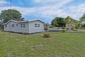 3800 NW 7th Ct, Lauderhill, FL 33311 Sold 08/04/25