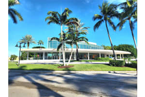 7751 Southampton Ter 405, Tamarac, FL 33321 Sold 06/18/25