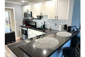 2600 NE 10th Ter, Pompano Beach, FL 33064 Sold 07/24/25