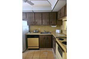 3100 Holiday Springs Blvd 111, Margate, FL 33063 Sold 07/11/25