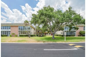 21 Vista Gardens Trl 202, Vero Beach, FL 32962 Sold 08/22/25