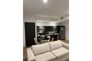 398 NE 5th St 4015, Miami, FL 33132 - MLS#F10502924