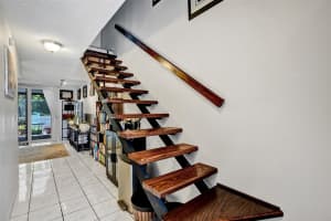 669 Cypress Ln 29B, Wilton Manors, FL 33305 Sold 07/25/25