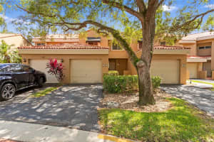 640 N University Dr 640, Plantation