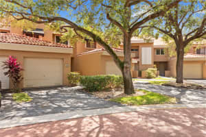 640 N UNIVERSITY DR 640, Plantation, FL 33324 - MLS#F10502961