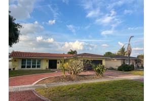 4901 MCKINLEY ST, Hollywood, FL 33021 Sold 07/07/25