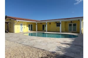 4901 MCKINLEY ST, Hollywood, FL 33021 Sold 07/07/25