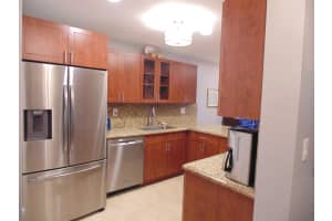12331 NW 7th Ln 12331, Miami, FL 33182 Sold 07/17/25
