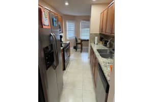 1300 SW 130th Ave F412, Pembroke Pines, FL 33027 - MLS#F10503051