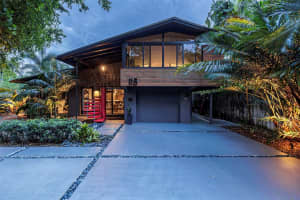 118 NE 16th Place, Fort Lauderdale, FL 33305 Sold 06/23/25