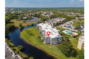 230 Lakeview Drive, Weston, FL 33326 - MLS#F10503059