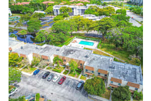 513 N Pine Island Rd 7, Plantation, FL 33324 Sold 07/07/25