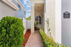 8170 Hampton Wood Dr, Boca Raton, FL 33433 Sold 08/15/25