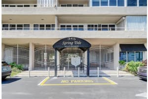 345 N Fort Lauderdale Beach Blvd 707, Fort Lauderdale, FL 33304 - MLS#F10503126