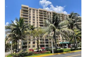 1470 Ne 123rd St A408, Miami