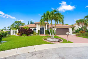 1141 Nw 101st Ave, Plantation