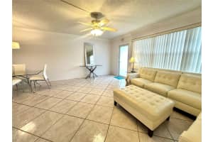 1014 Islewood D 1014, Deerfield Beach, FL 33442 - MLS#F10503227