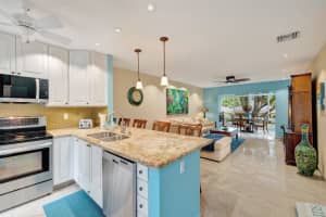 5131 W Oakland Park Blvd 211, Lauderdale Lakes, FL 33313 Sold 08/29/25