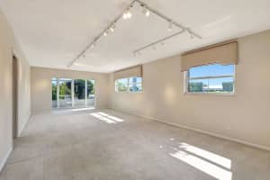 419 US Highway 1 108, North Palm Beach, FL 33408 Sold 07/11/25