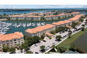 15 Harbour Isle Dr 306, Fort Pierce, FL 34949 Sold 07/30/25