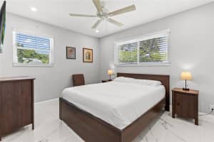 409 NE 27th Dr, Wilton Manors, FL 33334 - MLS#F10503293