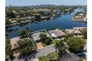2316 NE 20th St, Fort Lauderdale, FL 33305 Sold 08/15/25