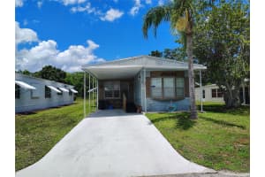 142 W Caribbean, Port Saint Lucie, FL 34952 - MLS#F10503327