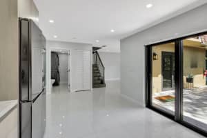 2415 W 67th Pl 11-8, Hialeah, FL 33016 Sold 07/17/25