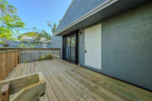 15 Crossings Cir G, Boynton Beach, FL 33435 Sold 12/19/25