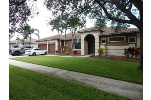 4320 SW 138th Ave, Davie, FL 33330 Sold 06/24/25